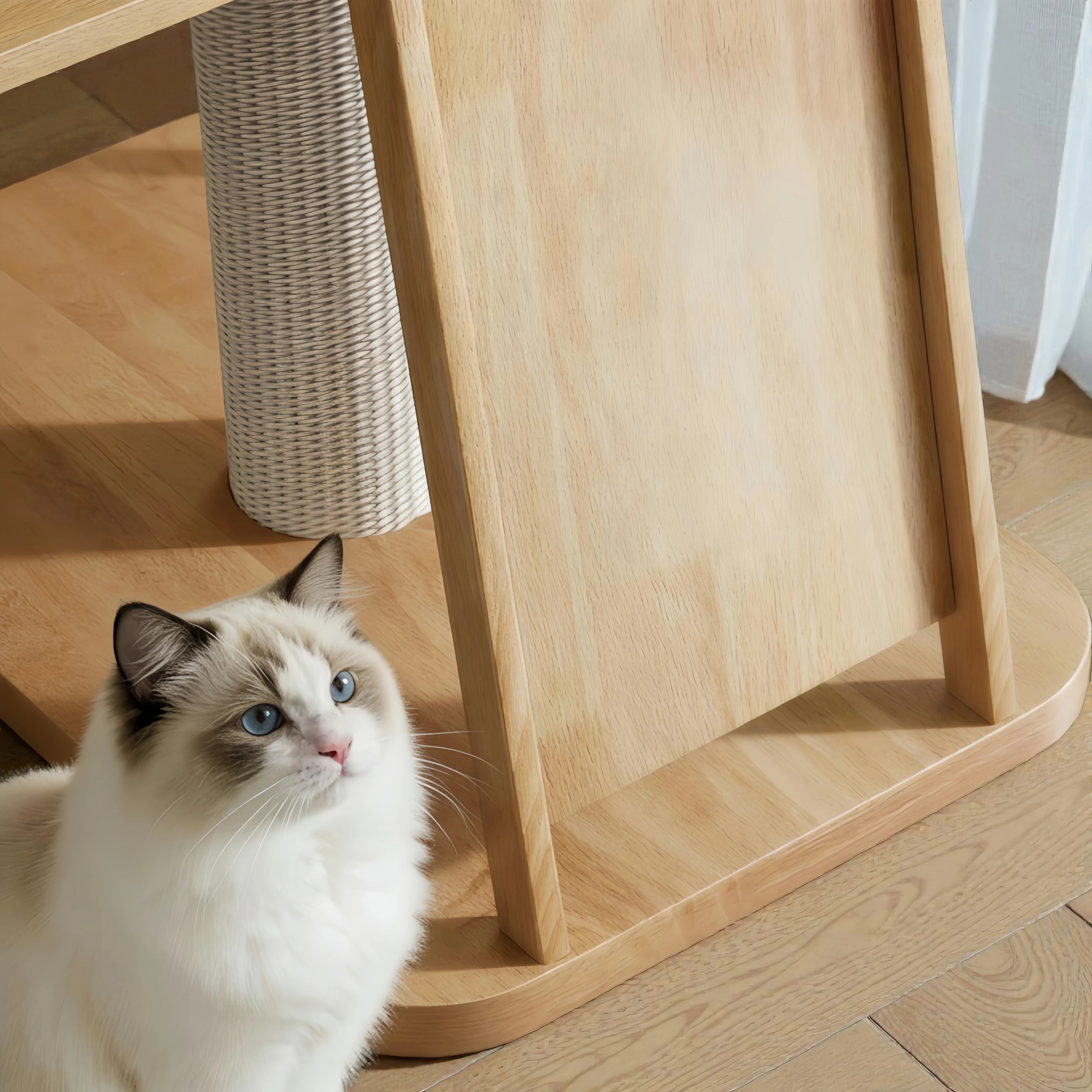 Zoiazoo Solid Wood Cat Tree – Space-Saving Small Cat Tower with Integrated Cat Bed, Scratching Board & Sisal Post